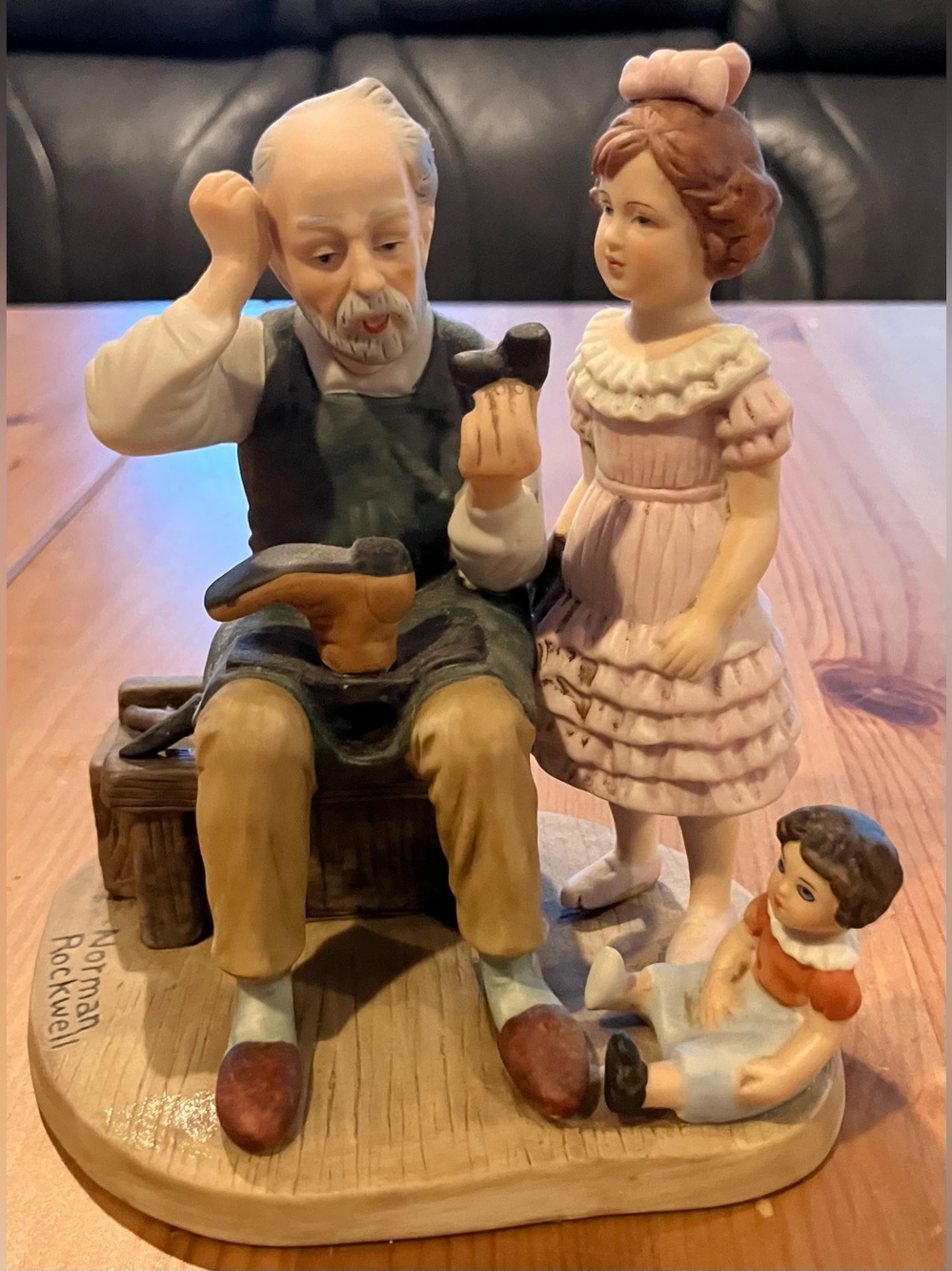 EUC Norman Rockwell Original Porcelain “The Cobbler” 1981 Hand Crafted